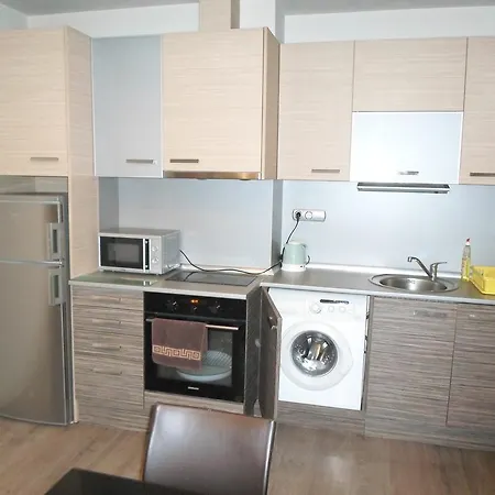 Lazur Aqua Two-bedroom * بورغاس