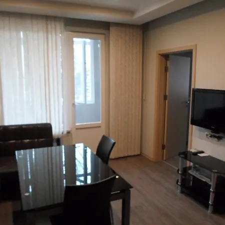 Lazur Aqua Two-bedroom شقة