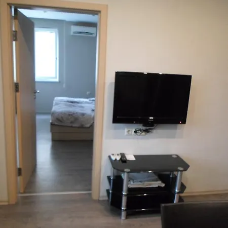 Lazur Aqua Two-bedroom شقة